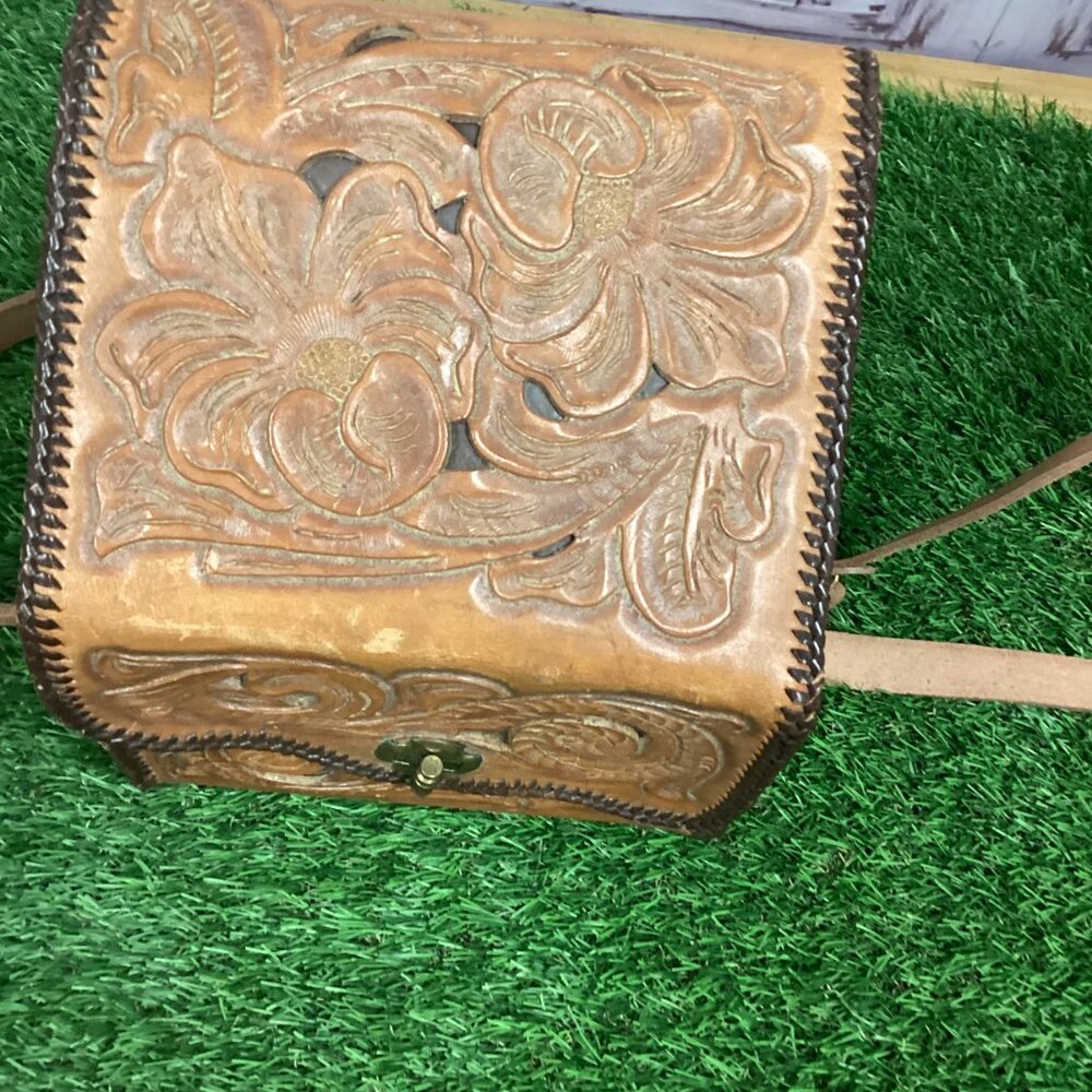 Vintage Hand Tooled Leather Hard Shell Bag - Picture 3 of 16